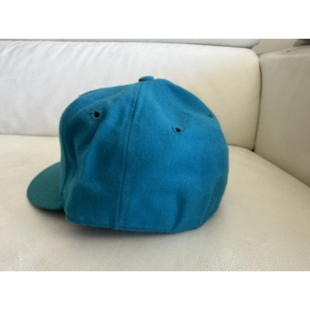 VTG Charlotte Hornets Hat‎ Mens 7 1/4 Teal New Era Wool 5950 Pro Model 90s NBA